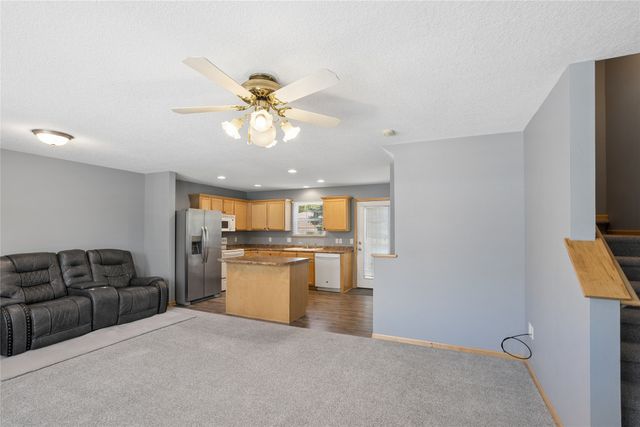 5509 Jordan Court, Johnston, IA 50131