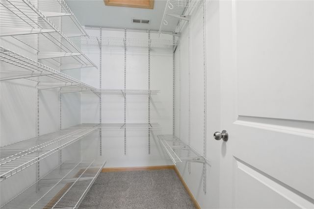 5509 Jordan Court, Johnston, IA 50131