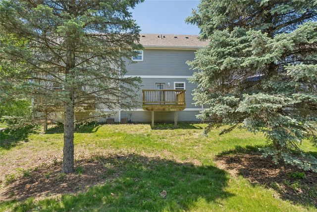 5509 Jordan Court, Johnston, IA 50131