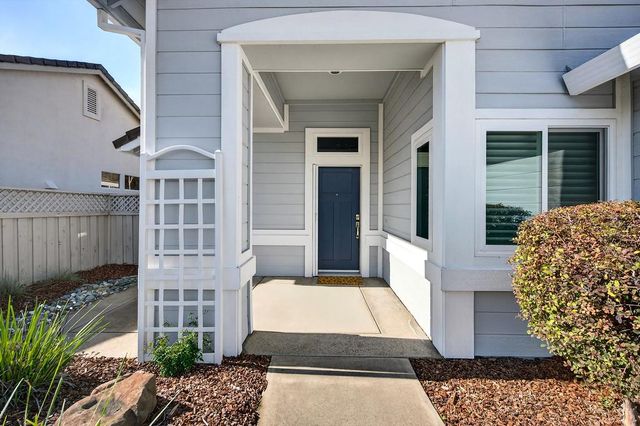 5757 Sandlewood Way, Roseville, CA 95747