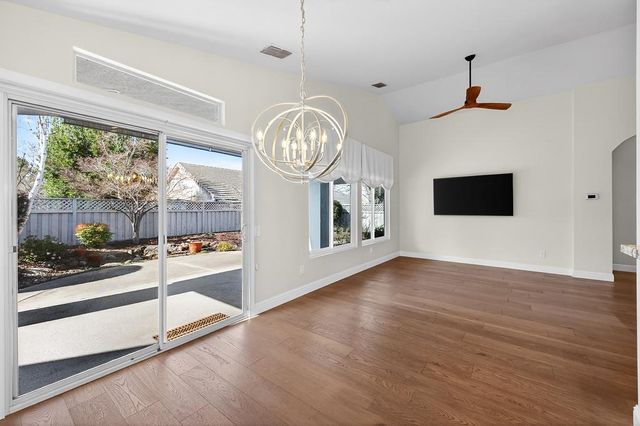 5757 Sandlewood Way, Roseville, CA 95747