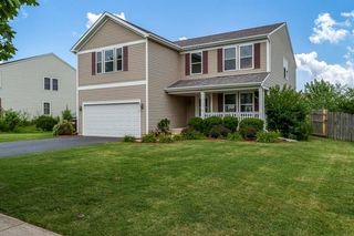 532 PRAIRIE POINT Drive, Poplar Grove, IL 61065