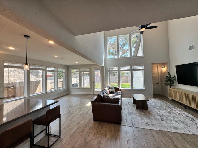 195 Grand Canyon WAY, Kyle, TX 78640
