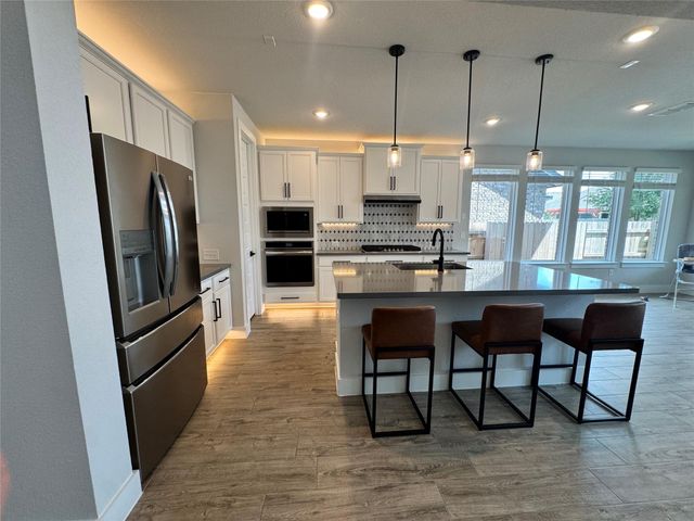195 Grand Canyon WAY, Kyle, TX 78640