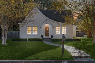 705 Mitchell, Gilmer, TX 75644