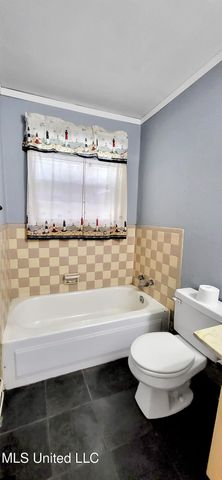 14224 Dedeaux Road, Gulfport, MS 39503
