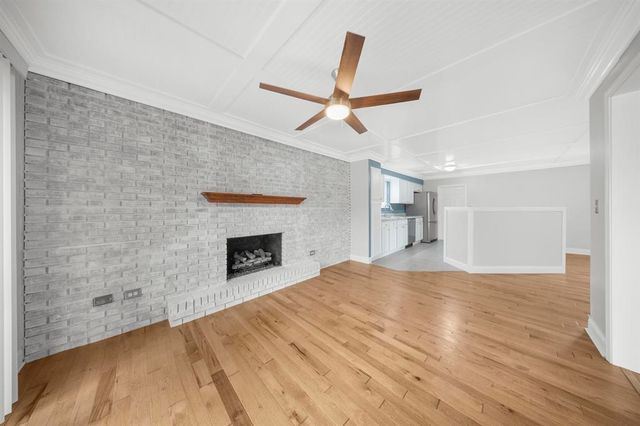 1609 Gainesway Drive, Worthington, KY 41183