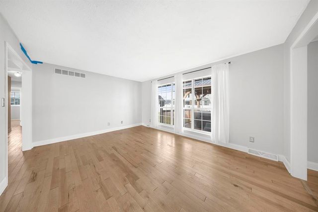 1609 Gainesway Drive, Worthington, KY 41183