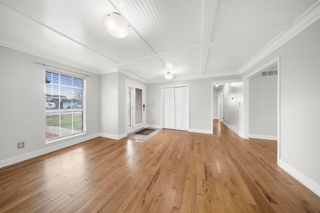 1609 Gainesway Drive, Worthington, KY 41183