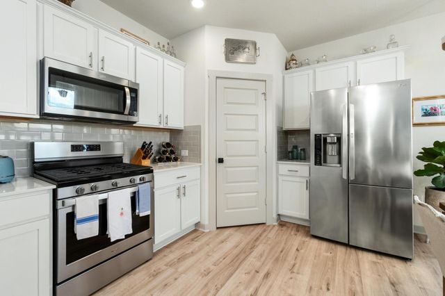 7713 Saddle Up DR, Austin, TX 78724