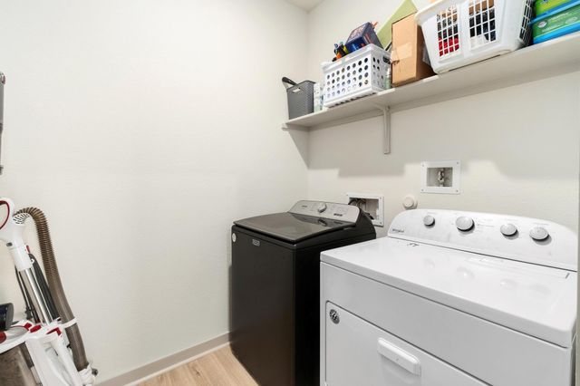 7713 Saddle Up DR, Austin, TX 78724
