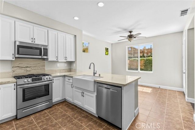 28403 Ravenna, Murrieta, CA 92563