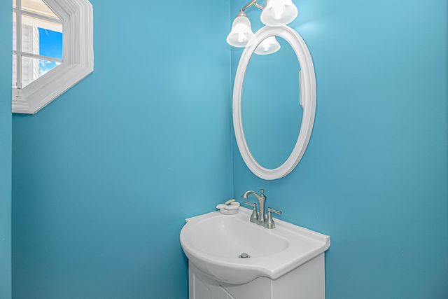 11619 Ocean Hwy., Pawleys Island, SC 29585