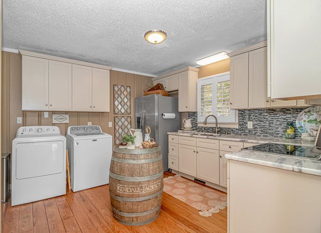 11619 Ocean Hwy., Pawleys Island, SC 29585