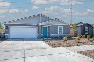 2012 Richard Ave, Sanger, CA 93657