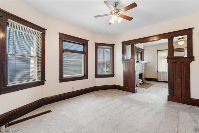 827 9th Street SW, Massillon, OH 44647