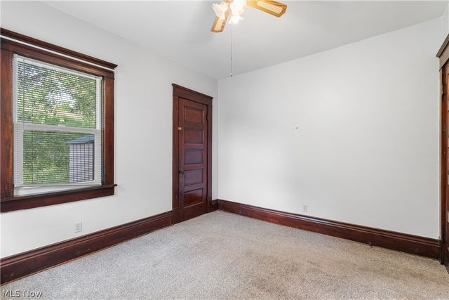 827 9th Street SW, Massillon, OH 44647