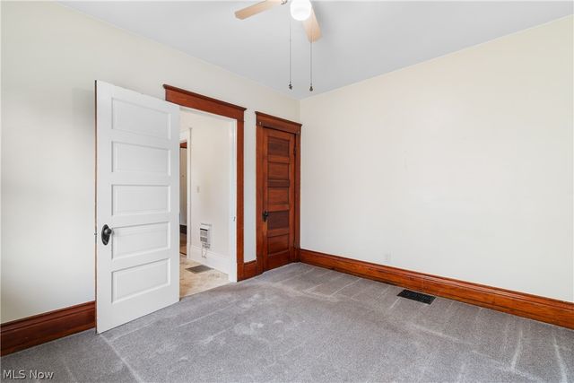 827 9th Street SW, Massillon, OH 44647