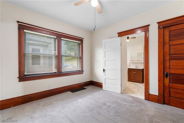 827 9th Street SW, Massillon, OH 44647