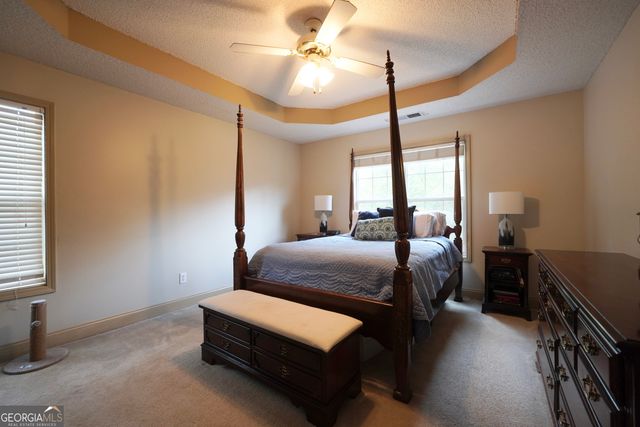 1425 Shingle Way, Mcdonough, GA 30252