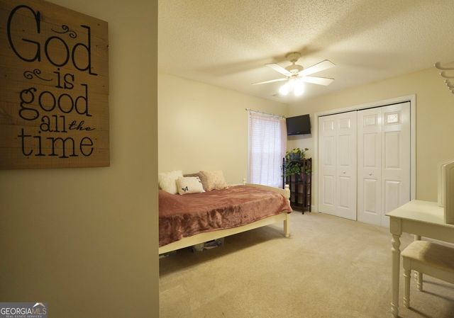 1425 Shingle Way, Mcdonough, GA 30252