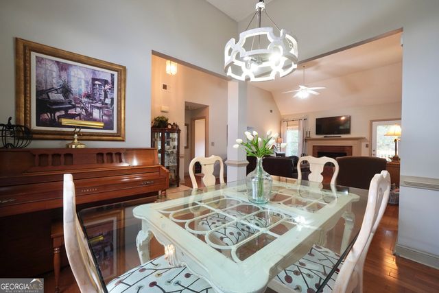 1425 Shingle Way, Mcdonough, GA 30252