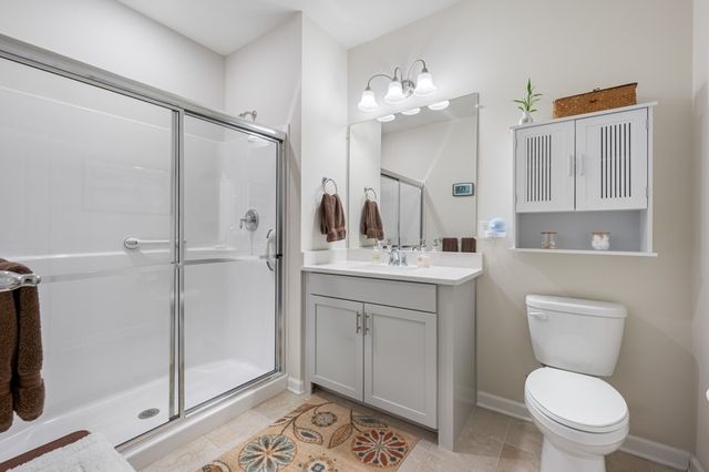 1105 Peters Farm Way 105, Westborough, MA 01581