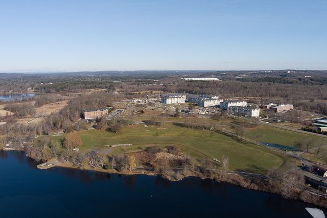 1105 Peters Farm Way 105, Westborough, MA 01581