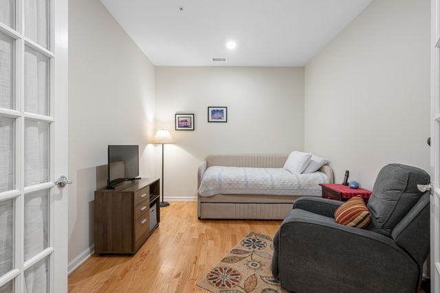 1105 Peters Farm Way 105, Westborough, MA 01581