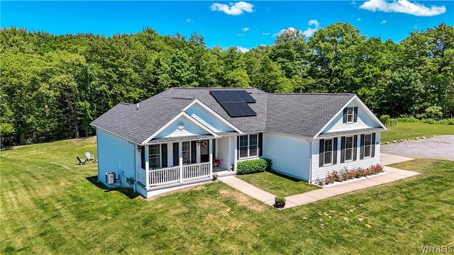 3816 Hardt Road, Eden, NY 14057