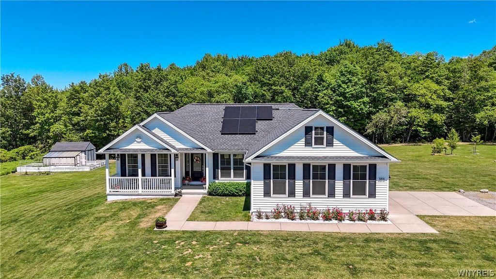 3816 Hardt Road, Eden, NY 14057