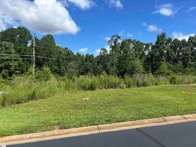 304 Chafford Court, Simpsonville, SC 29681