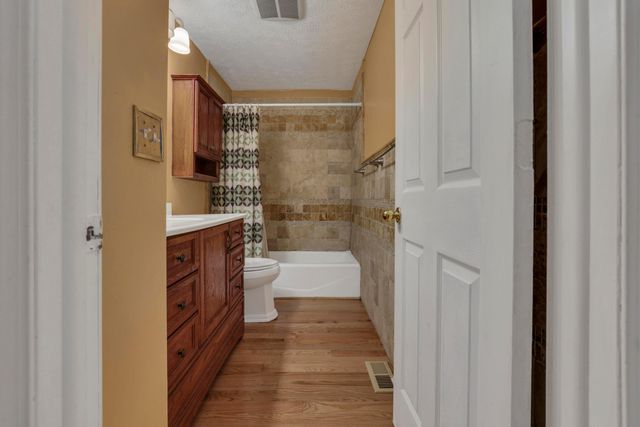 4808 Wallington Drive, Hilliard, OH 43026