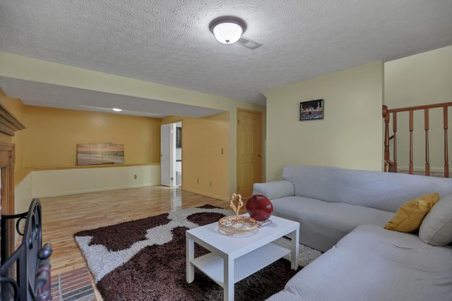 4808 Wallington Drive, Hilliard, OH 43026