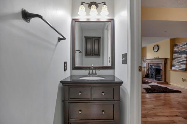4808 Wallington Drive, Hilliard, OH 43026