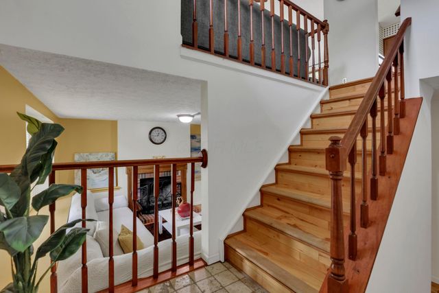 4808 Wallington Drive, Hilliard, OH 43026