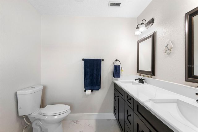 190 N SPRING LAKE DRIVE, Altamonte Springs, FL 32714