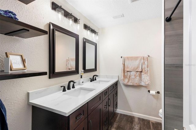 190 N SPRING LAKE DRIVE, Altamonte Springs, FL 32714