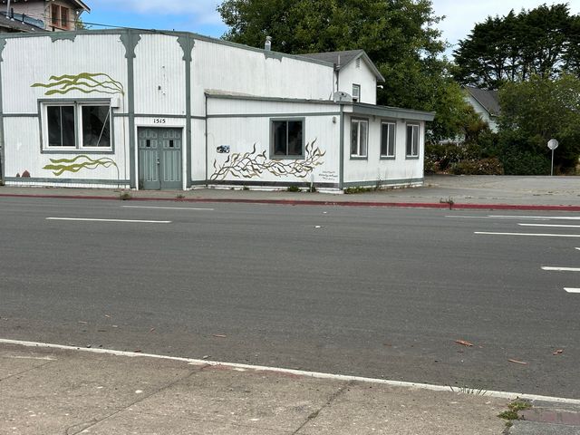 1515 5th Street, Eureka, CA 95501