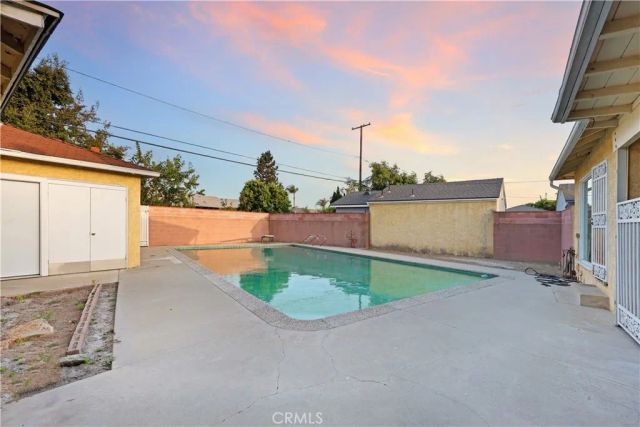9912 Tecum, Downey, CA 90240