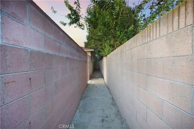 9912 Tecum, Downey, CA 90240