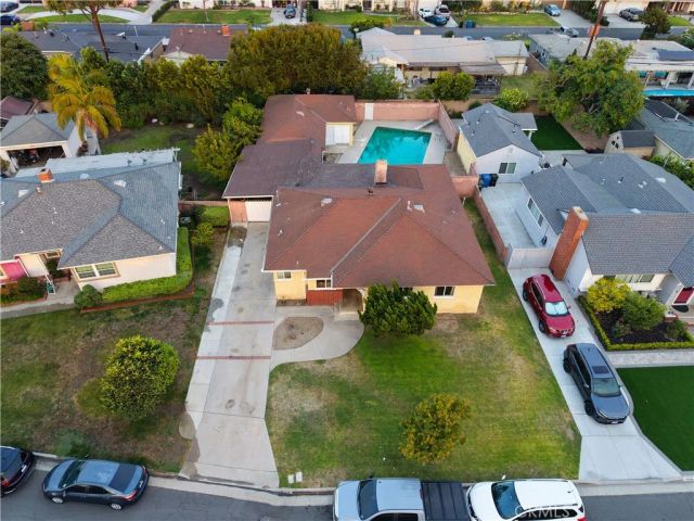 9912 Tecum, Downey, CA 90240