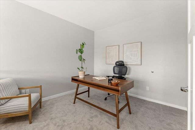 9 W Franklin Avenue 308, Minneapolis, MN 55404