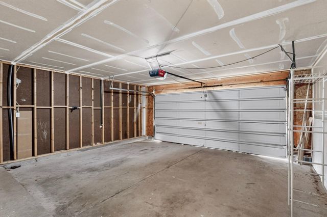 6305 Hawk Road NE, Rio Rancho, NM 87144
