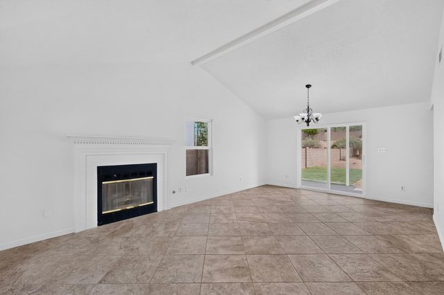 6305 Hawk Road NE, Rio Rancho, NM 87144