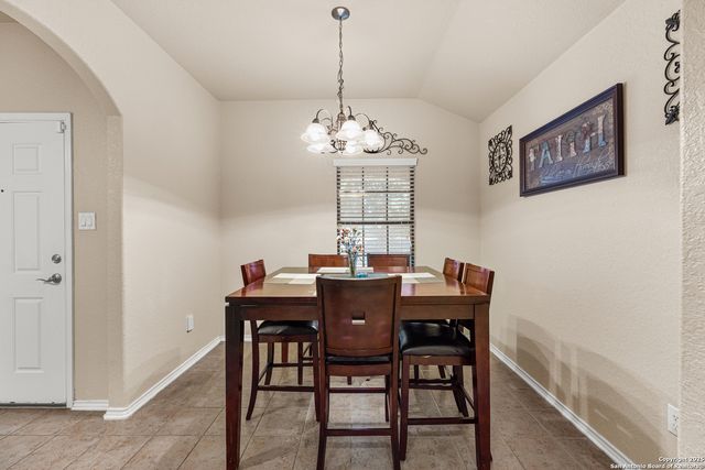 3819 Bacall Way, Converse, TX 78109