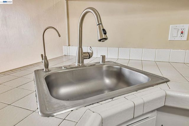 121 Buckingham Dr 25, Santa Clara, CA 95051