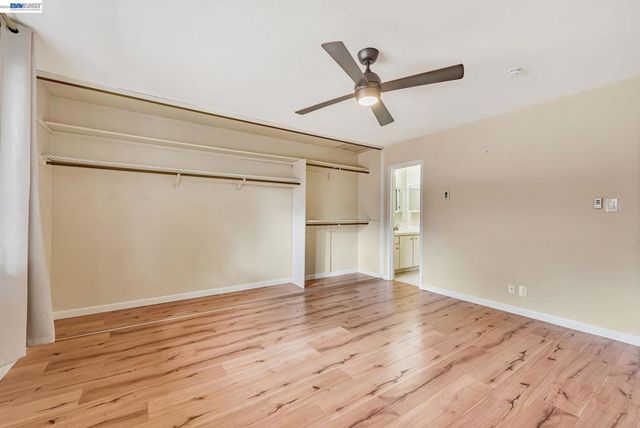 121 Buckingham Dr 25, Santa Clara, CA 95051