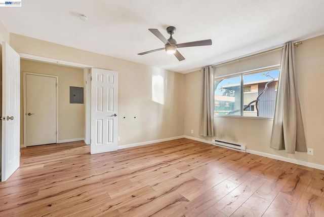 121 Buckingham Dr 25, Santa Clara, CA 95051