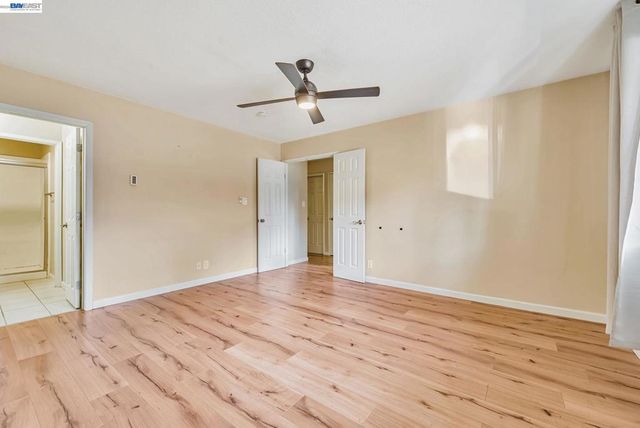 121 Buckingham Dr 25, Santa Clara, CA 95051